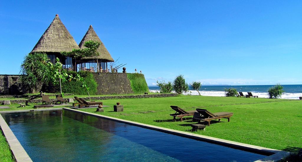 Wakagangga Hotel Selemadeg Kültér fotó